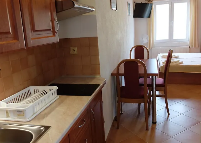 شقة Sunce برنا